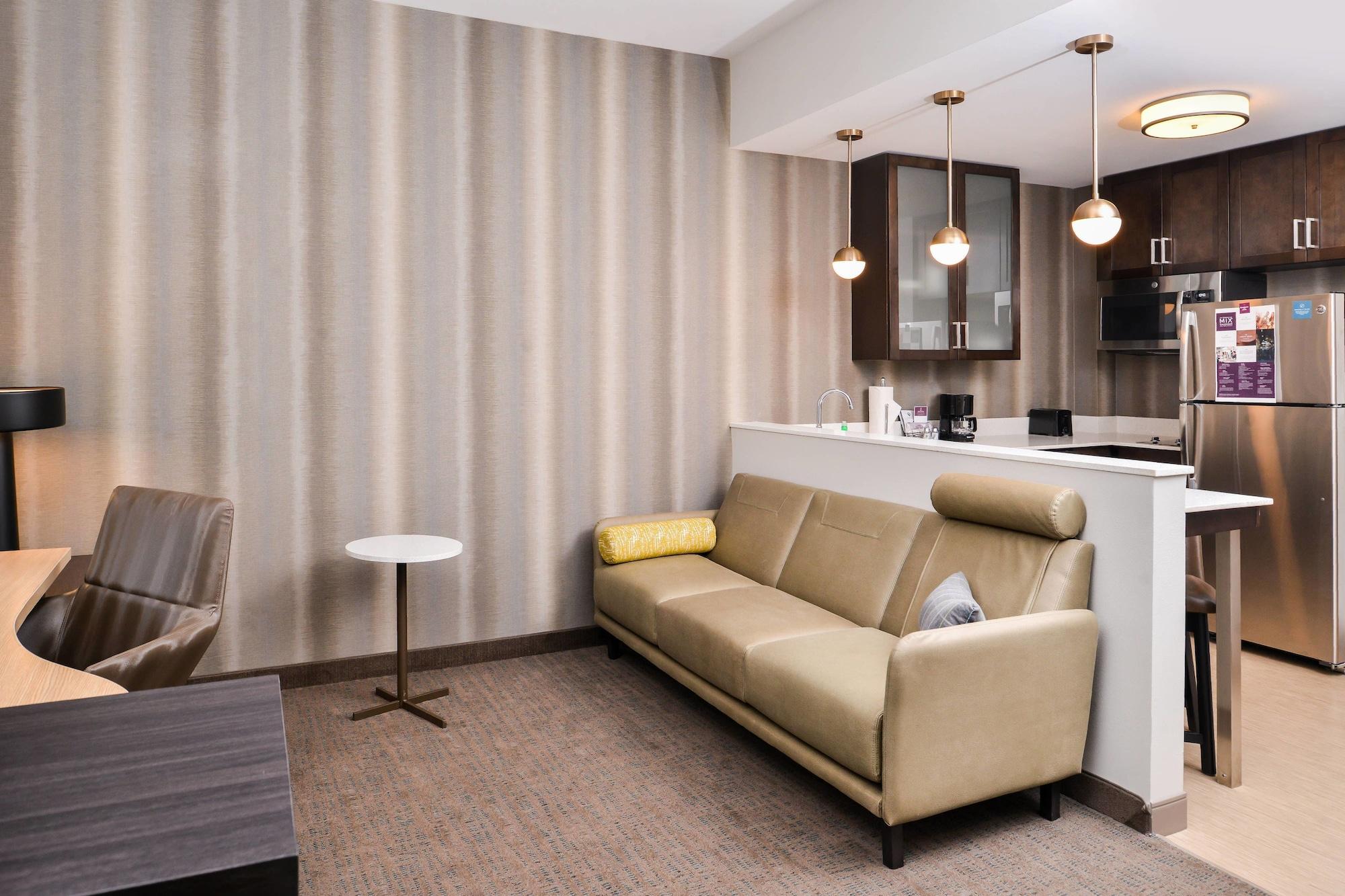 Residence Inn By Marriott Charlotte Northlake Екстериор снимка