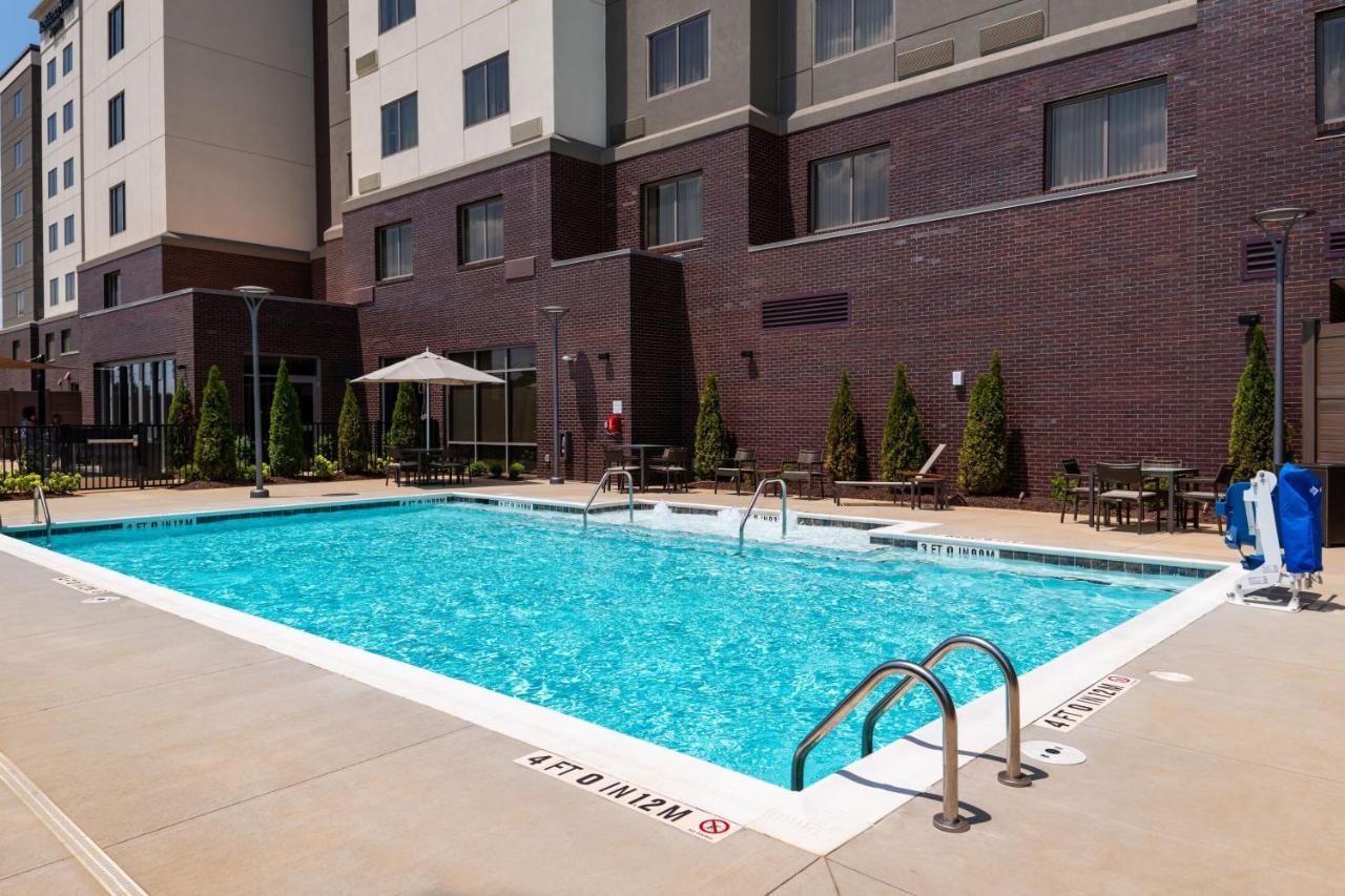 Residence Inn By Marriott Charlotte Northlake Екстериор снимка